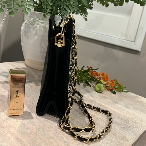 🆕YSL Black Shoulder Clutch + NEW YSL Satin lipstick 💄 RM - Picture 10 of 16